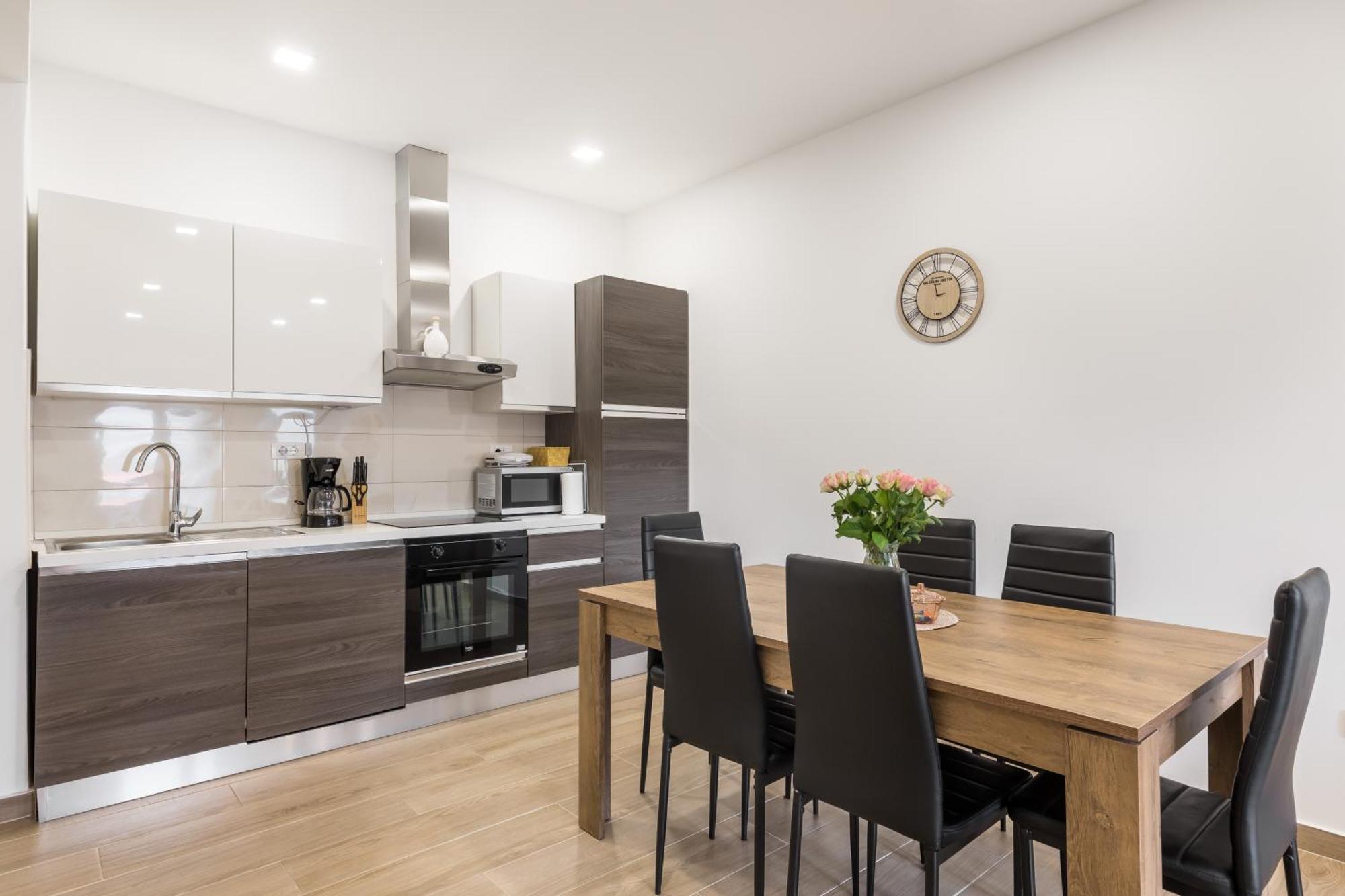 Apartments Villa Salona Sky ห้อง รูปภาพ
